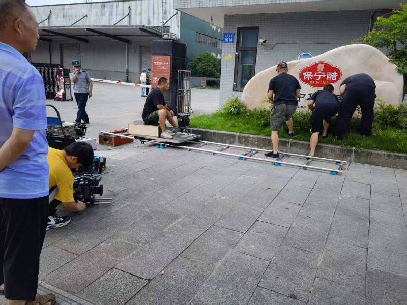 微山县广告片拍摄公司核心优势：全流程服务，让品牌广告片省心更出彩